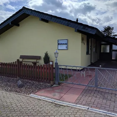 Mit Grill, Garten Und Terrasse Holiday home Butjadingen