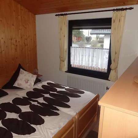Holiday home Mit Grill, Garten Und Terrasse *